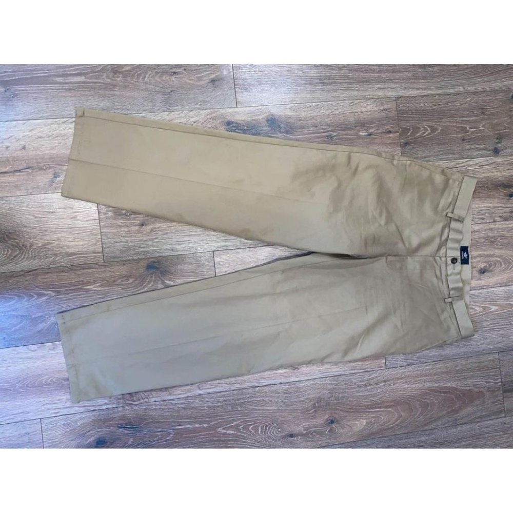 Dockers slacks